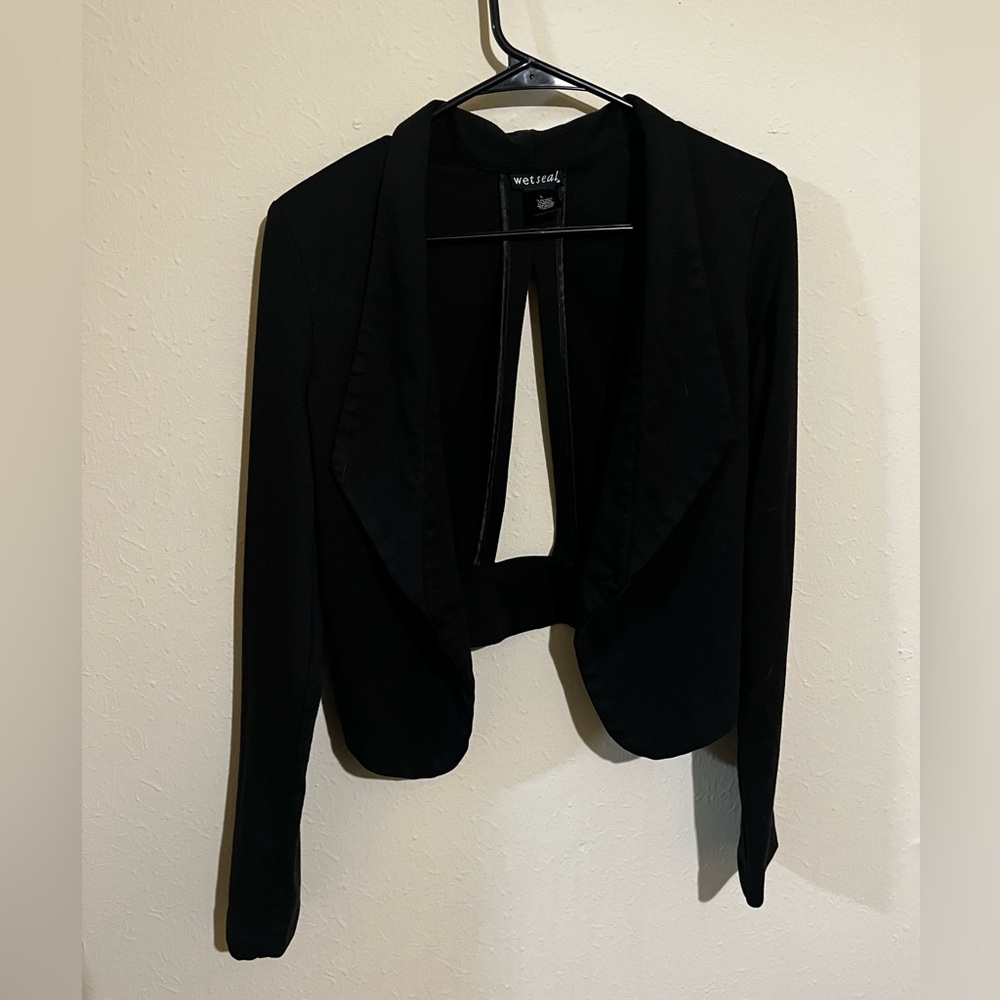 Blazer with Cutout on Back